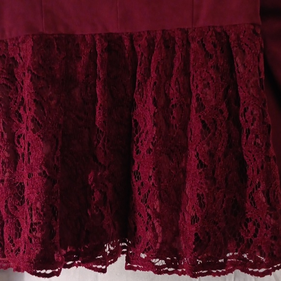 Chico's Deep Red Lace Cardigan Size 1 - Picture 9 of 11